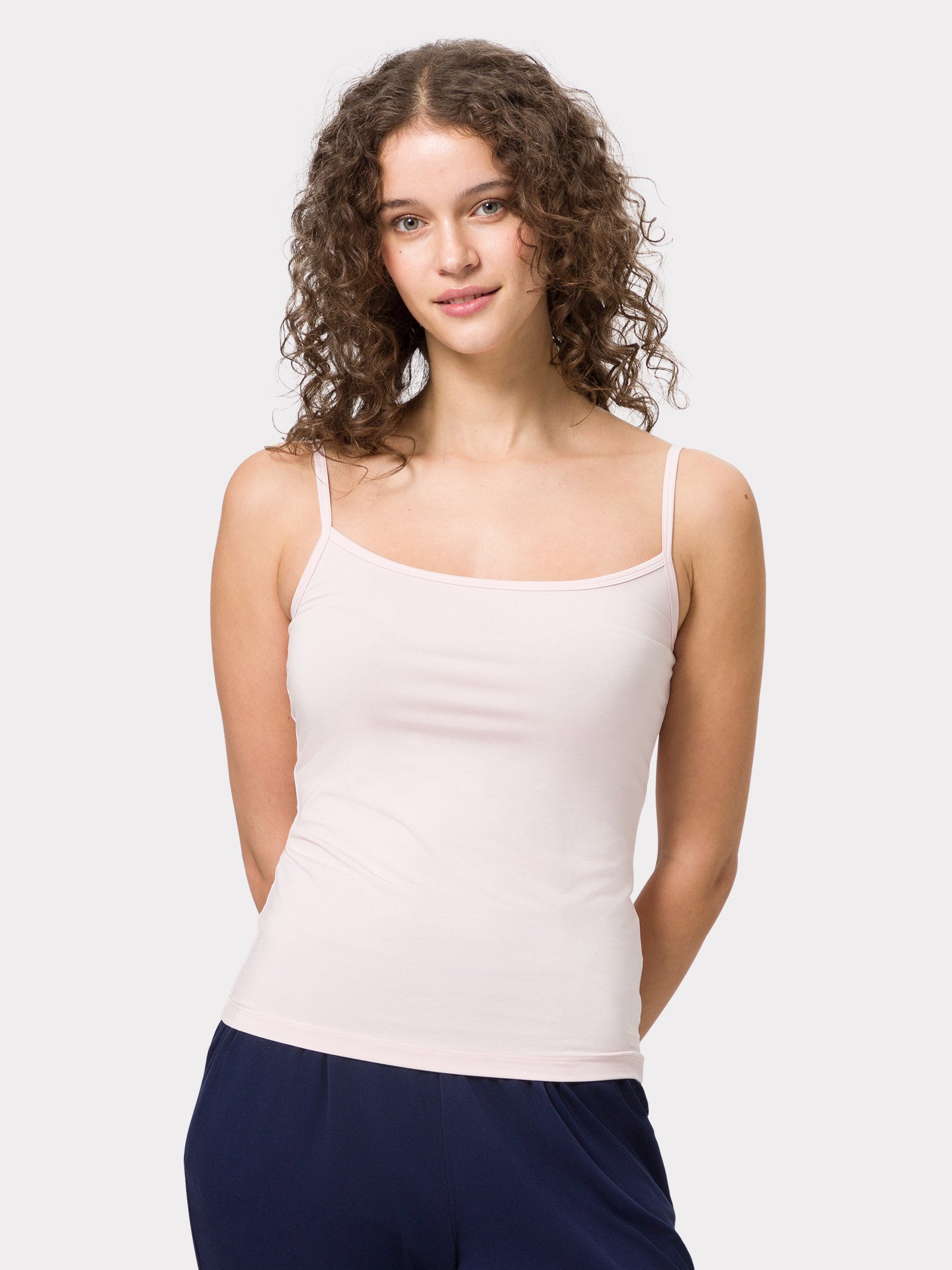 Le set débardeur Elizaa et pantalon Amyy