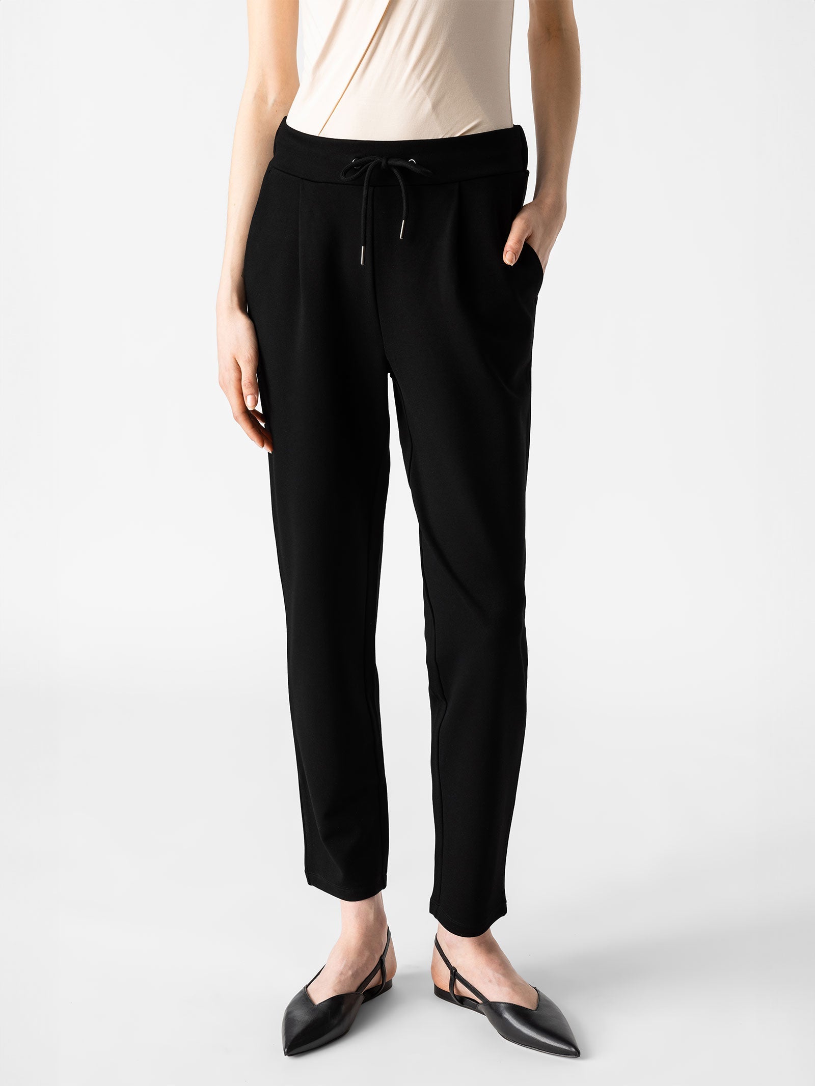 Le set débardeur Elizaa et pantalon Amyy