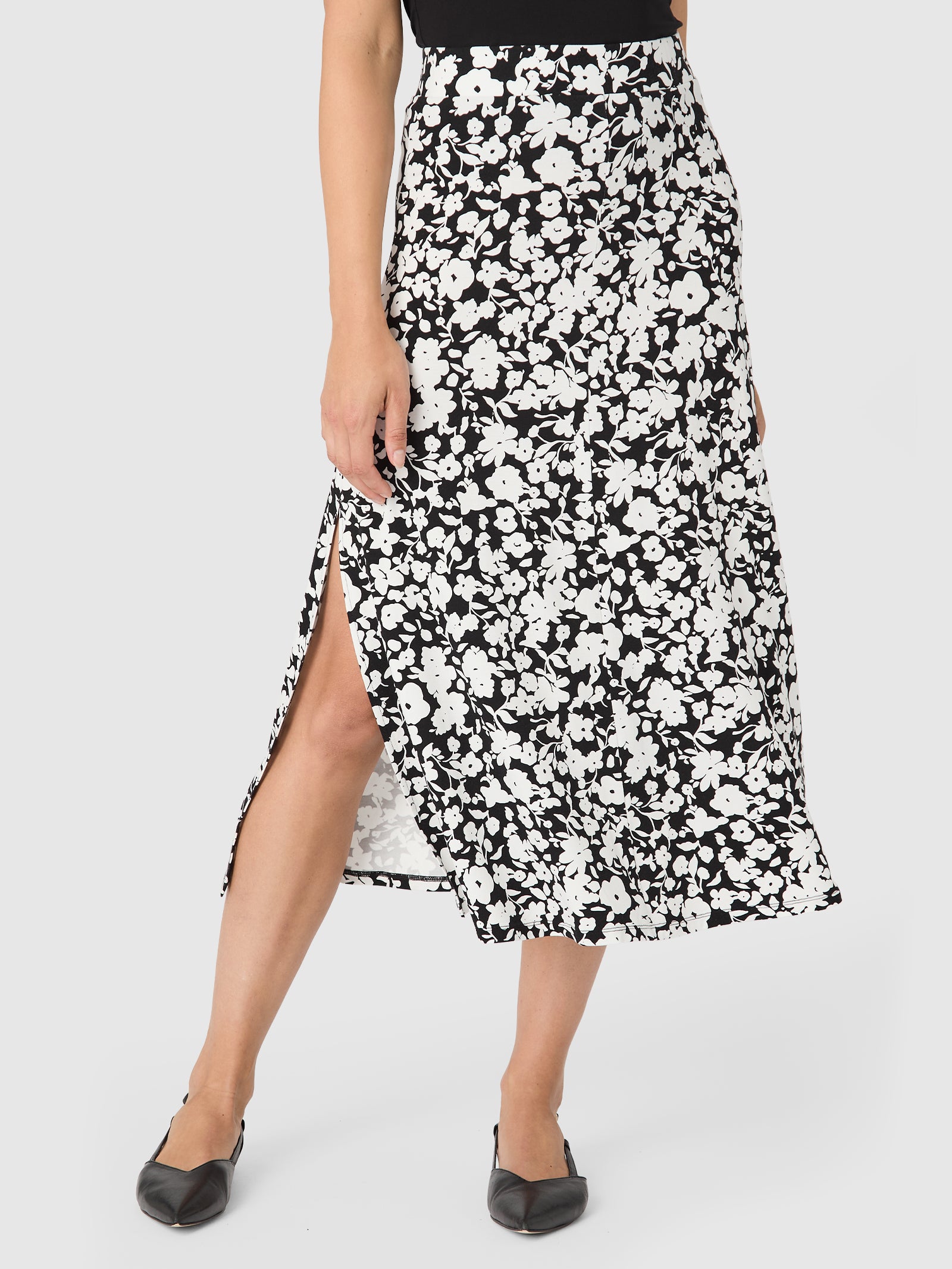 Flower AOP Black