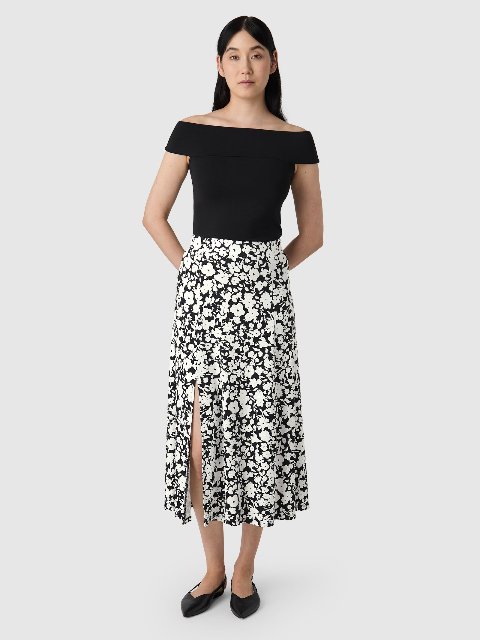 Flower AOP Black