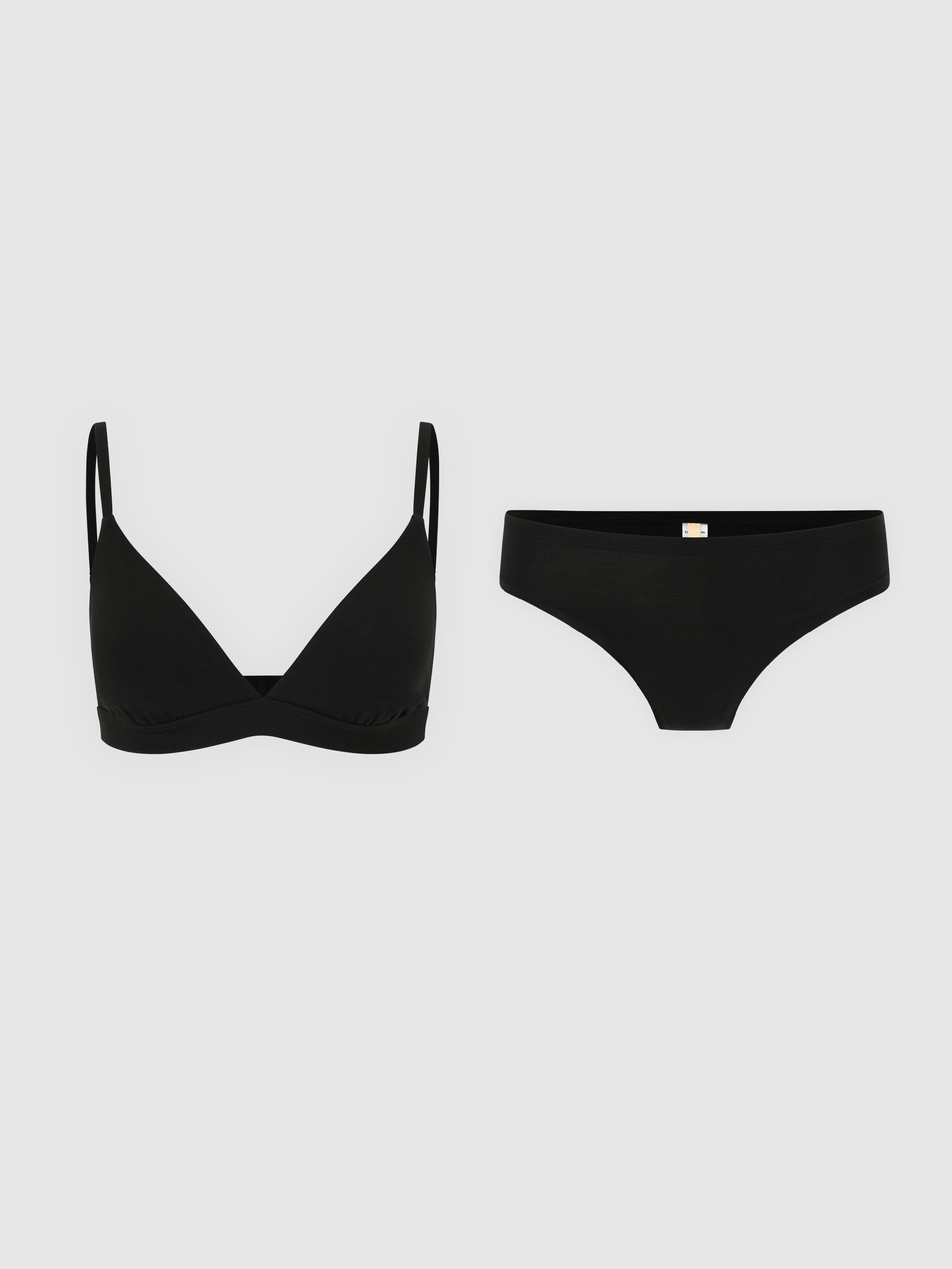Le set Roryy brassière triangle et culotte